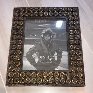 Shotgun shell frame
